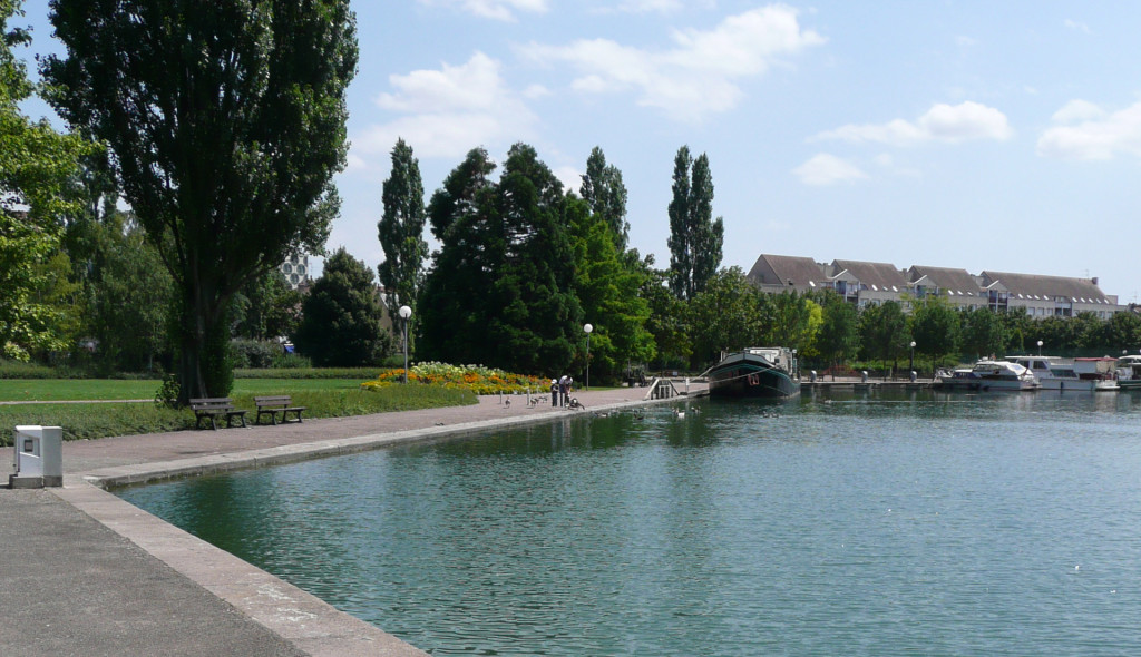 port-du-canal-sans-peniche